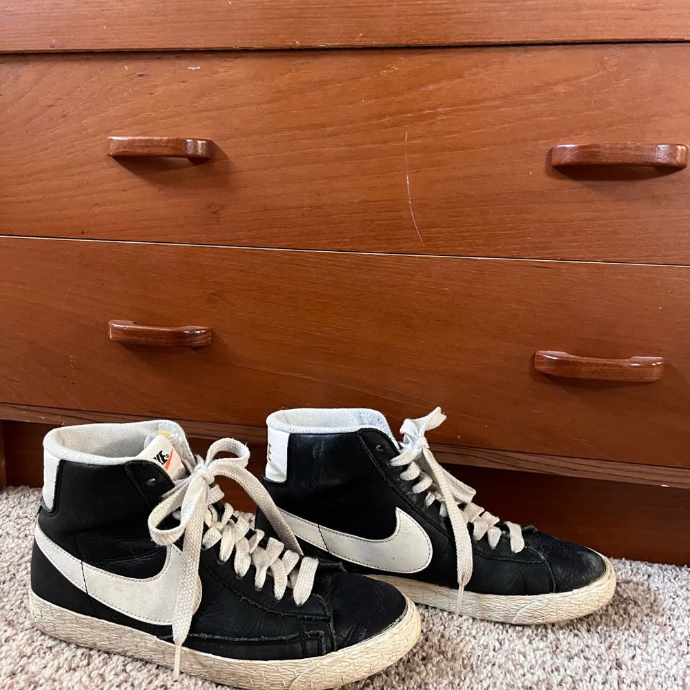 Nike Black and White Retro Sneakers